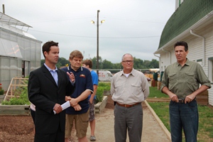 Representatives from HSUS and UEP gather on the Indiana State Fairgrounds.