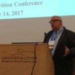 Nutritionist says 100-pound average milk can be maintained