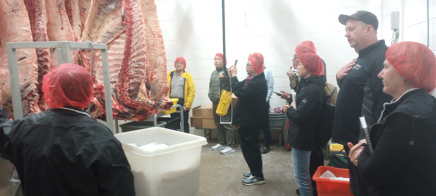 Japanese beef buyers tour Wisconsin farms, processors Brownfield Ag News