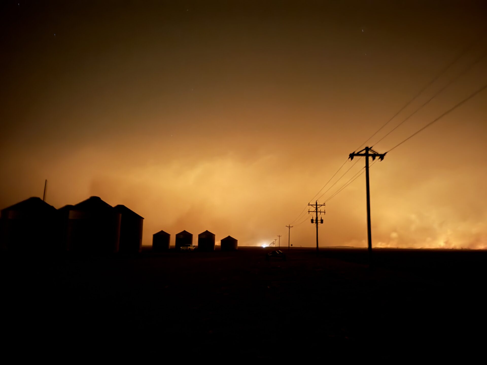 Rancher describes heartbreak after wildfire burns hundreds of thousands of acres in Nebraska